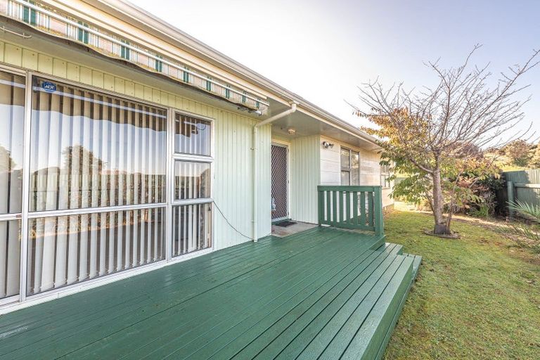 Photo of property in 14 Hood Street, Castlecliff, Whanganui, 4501
