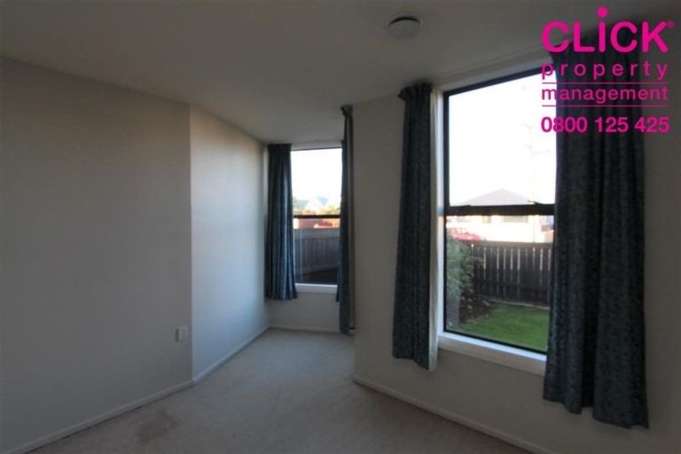 Photo of property in 74 Queens Drive, Saint Kilda, Dunedin, 9012