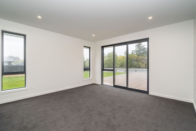 Photo of property in 4 Chatham Street, Waihola, Milton, 9073