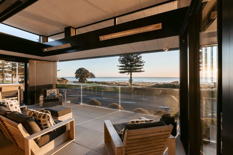 Photo of property in 87 Marine Parade, Mount Maunganui, 3116