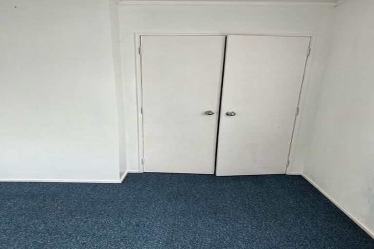 Photo of property in 2 Henwood Road, Mangere East, Auckland, 2024