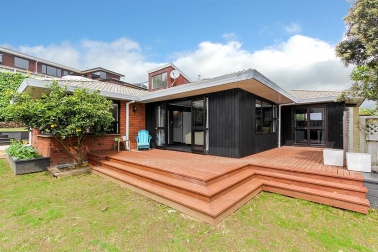Photo of property in 9 Rossiter Crescent, Lynmouth, New Plymouth, 4310