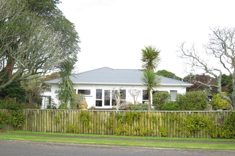 Photo of property in 12 Penrod Drive, Bell Block, New Plymouth, 4312