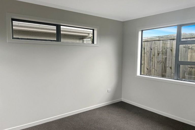 Photo of property in 24 Te Ara O Motutawa, Avalon, Lower Hutt, 5011