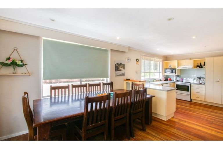 Photo of property in 68 Middle Road, Havelock North, 4130