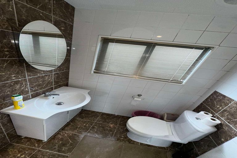 Photo of property in 4 Rotoma Rise, Clover Park, Auckland, 2019