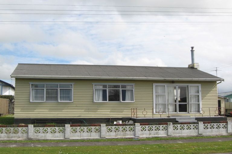 Photo of property in 153 Miranda Street, Stratford, 4332