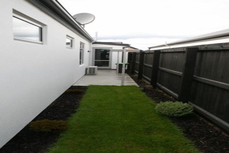 Photo of property in 18 Gallaghan Close, Wigram, Christchurch, 8042