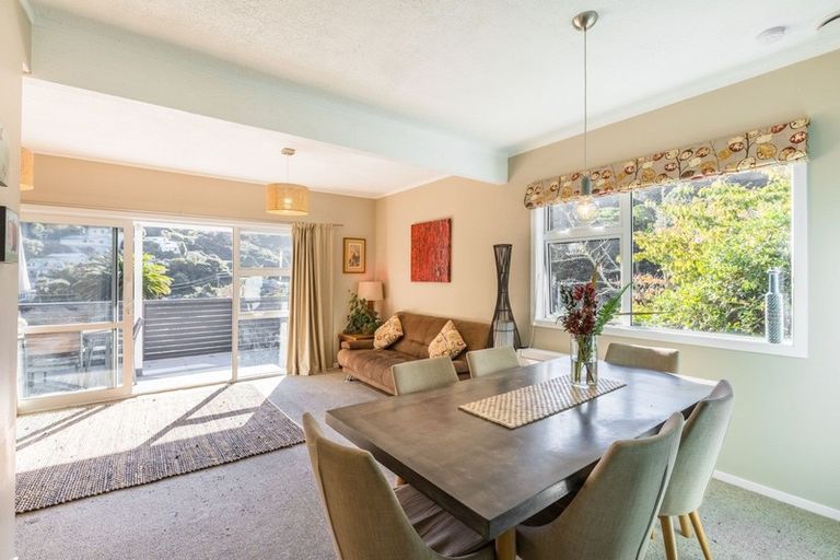 Photo of property in 56 Cluny Road, Plimmerton, Porirua, 5026