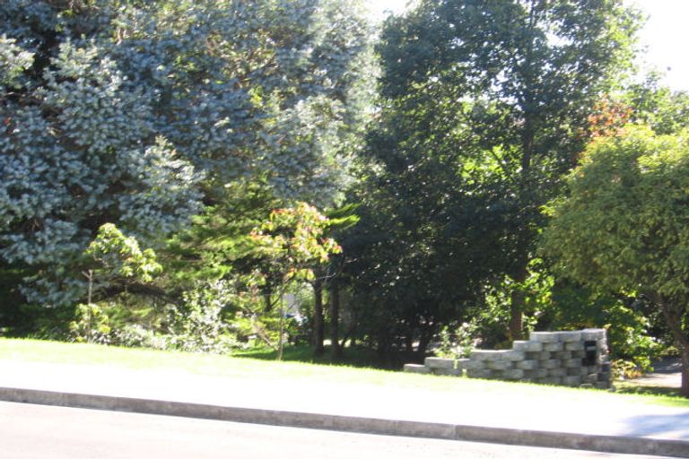 Photo of property in 5 Konini Road, Titirangi, Auckland, 0604