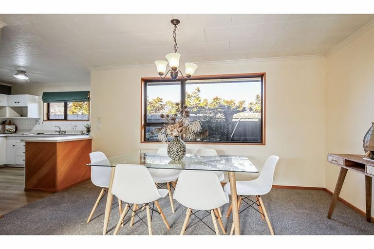 Photo of property in 154 West Belt, Rangiora, 7400