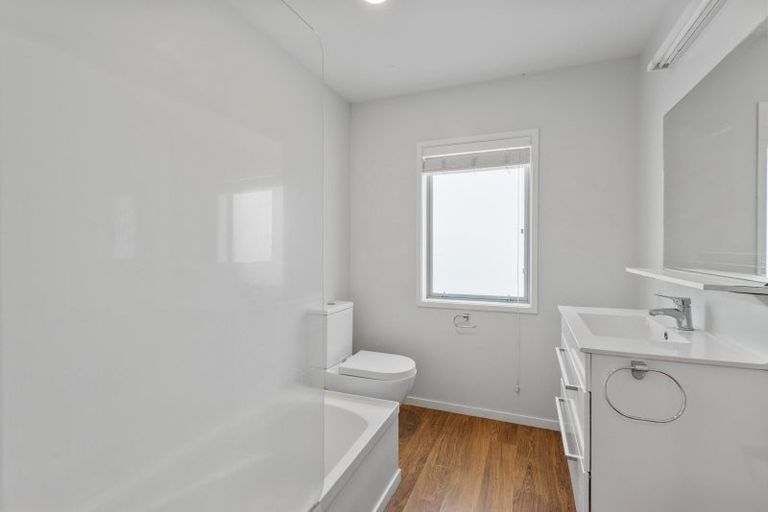 Photo of property in 27 Bayvista Close, Welcome Bay, Tauranga, 3112