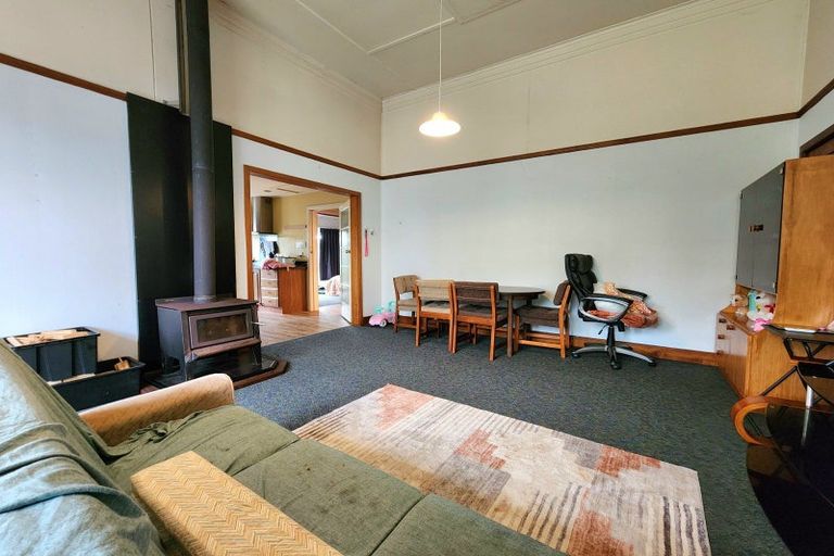 Photo of property in 21 Revell Street, Hokitika, 7810