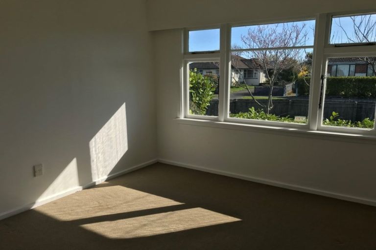 Photo of property in 16 Fenchurch Street, Northcote, Christchurch, 8052