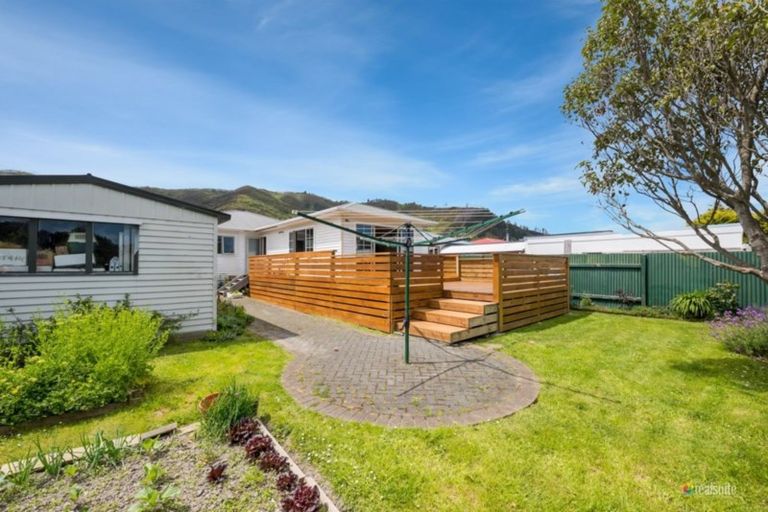 Photo of property in 67 Wise Street, Wainuiomata, Lower Hutt, 5014