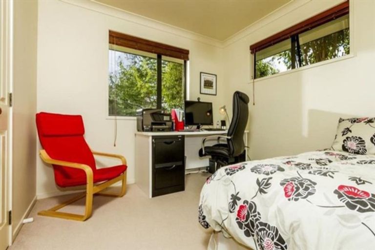 Photo of property in 45 Te Wharau Drive, Greenhithe, Auckland, 0632