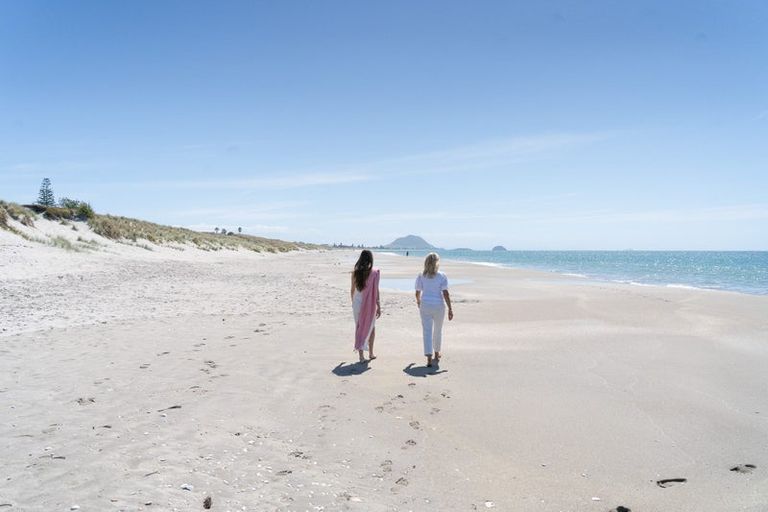 Photo of property in 116 Evans Road, Papamoa Beach, Papamoa, 3118