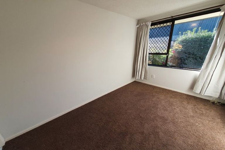 Photo of property in 2/39 Marlene Street, Casebrook, Christchurch, 8051