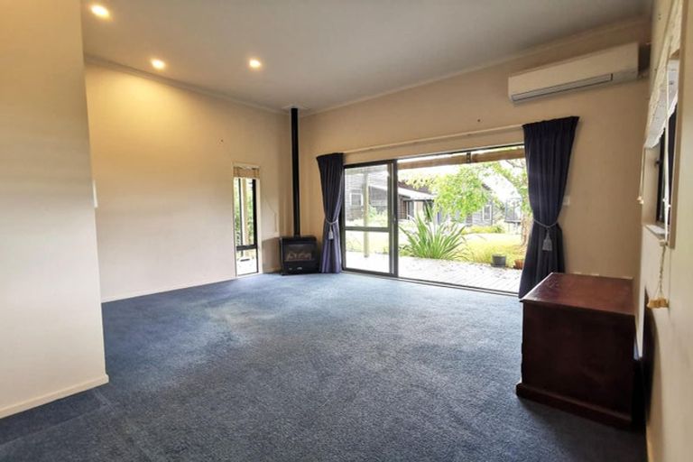 Photo of property in 68 Rame Road, Greenhithe, Auckland, 0632