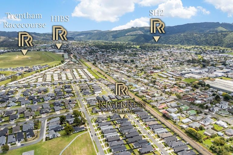 Photo of property in 19 Te Kaeaea Crescent, Wallaceville, Upper Hutt, 5018