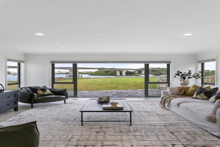 Photo of property in 17e Pakuranga Road, Pakuranga, Auckland, 2010