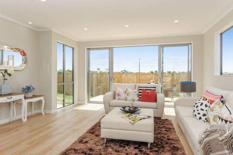 Photo of property in 36 Lockheed Street, Hobsonville, Auckland, 0618