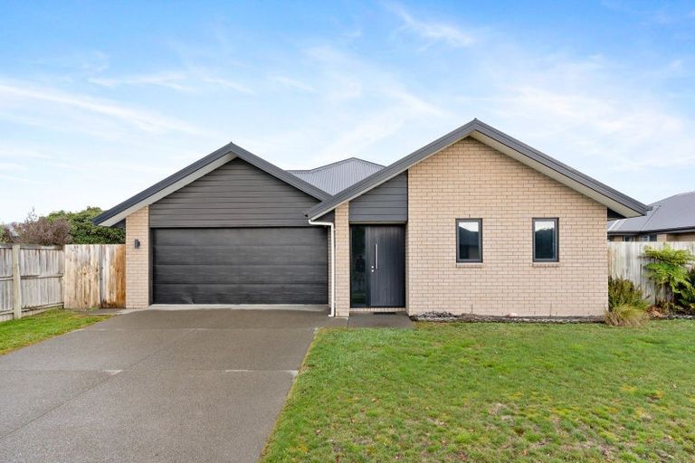 Photo of property in 3 Granite Drive, Rolleston, 7614