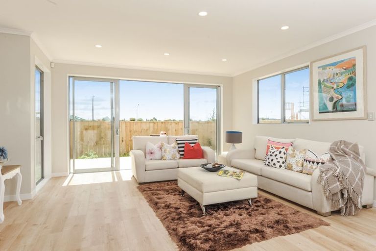 Photo of property in 36 Lockheed Street, Hobsonville, Auckland, 0618