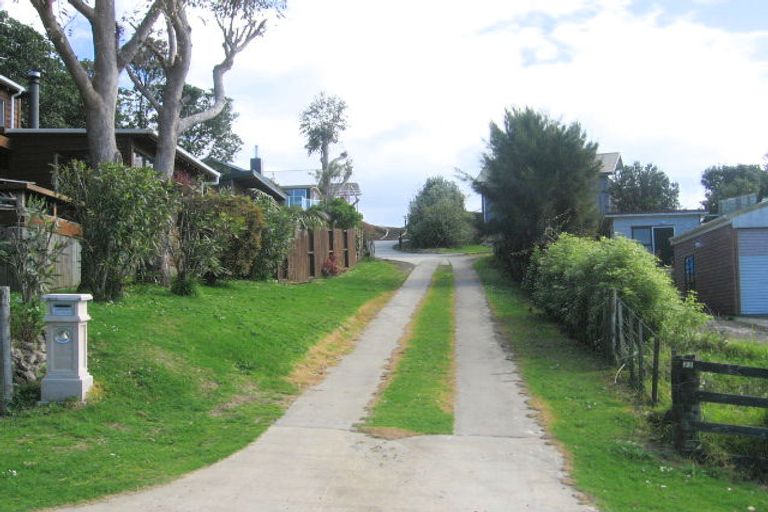 Photo of property in 22 Gray Avenue, Kuaotunu West, Whitianga, 3592