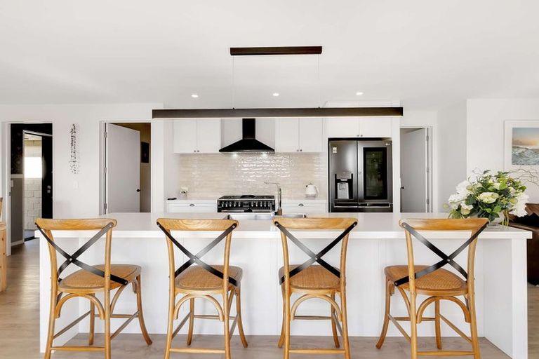 Photo of property in 117 Shillingford Boulevard, Rolleston, 7615