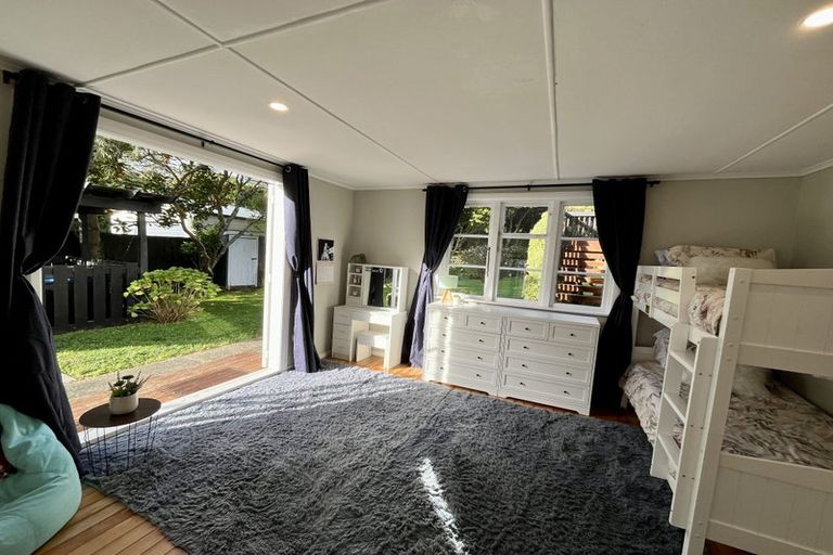 Photo of property in 14 Cecil Road, Tawa, Wellington, 5028