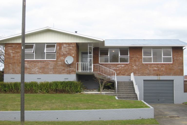 Photo of property in 33 Penrith Street, Westown, New Plymouth, 4310