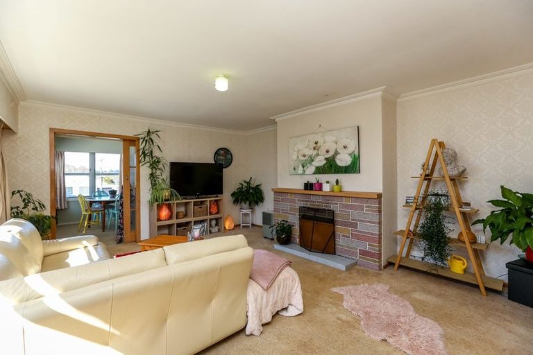Photo of property in 20 Doralto Road, Frankleigh Park, New Plymouth, 4310
