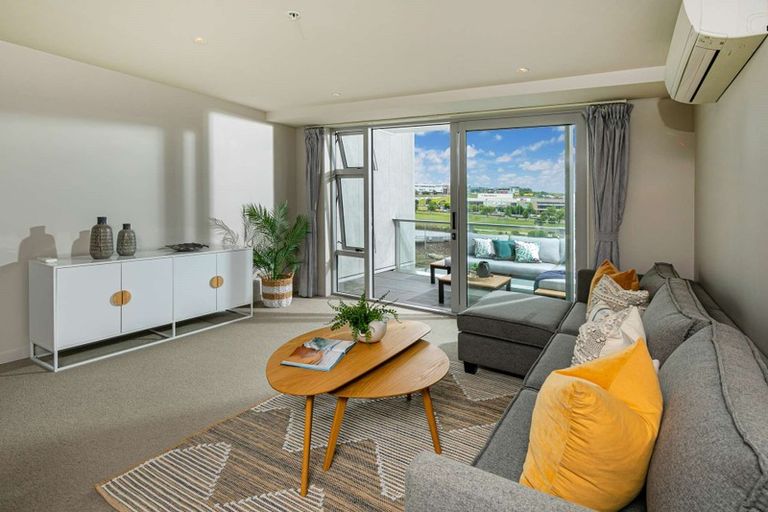 Photo of property in 604/27 Don Mckinnon Drive, Albany, Auckland, 0632