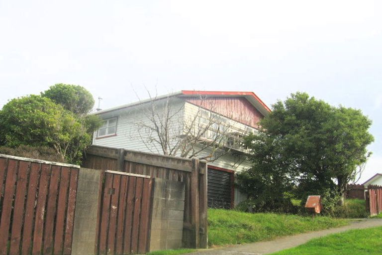 Photo of property in 6 Cypress Drive, Maungaraki, Lower Hutt, 5010