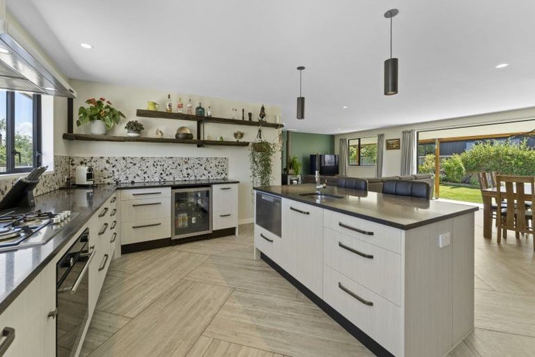 Photo of property in 11 Teal Place, Lake Hawea, Wanaka, 9382