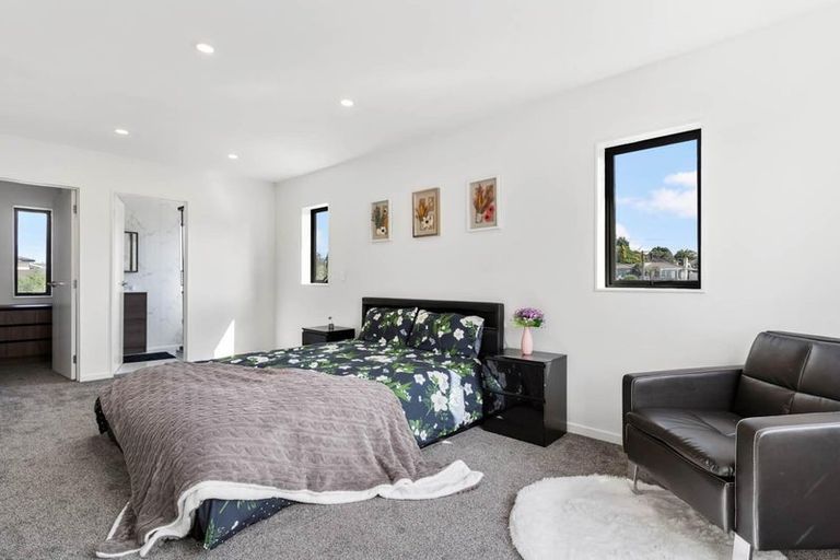 Photo of property in 4d Fields Road, Manurewa, Auckland, 2102