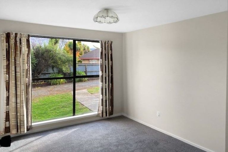 Photo of property in 11 Holcroft Court, Rangiora, 7400
