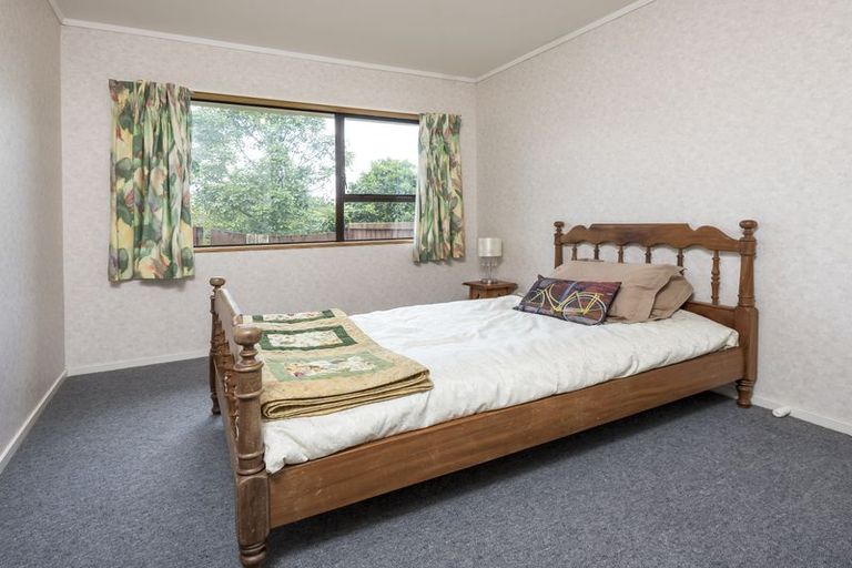 Photo of property in 2/3 Seaward Place, Wattle Downs, Auckland, 2103