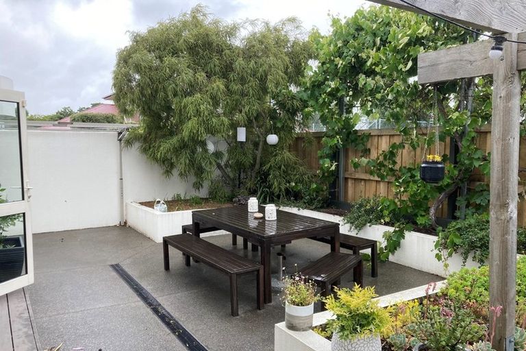 Photo of property in 165a Ashgrove Terrace, Somerfield, Christchurch, 8024