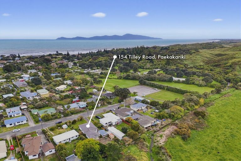 Photo of property in 154 Tilley Road, Paekakariki, 5034