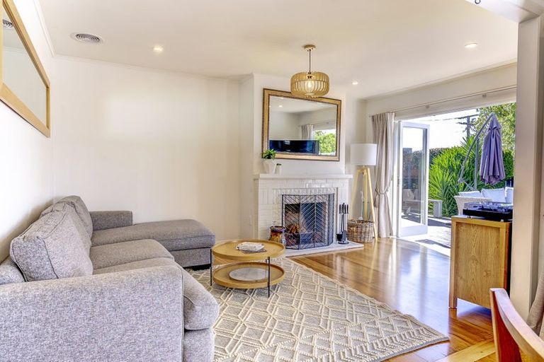 Photo of property in 25 Taylor Terrace, St Andrews, Hamilton, 3200