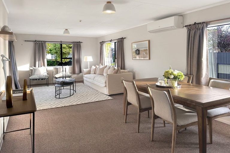 Photo of property in 1 Perry Crescent, Greenmeadows, Napier, 4112