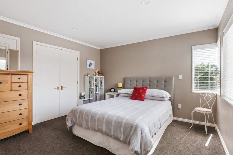 Photo of property in 23 Links View Drive, Omokoroa, 3114