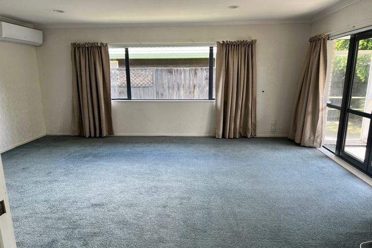 Photo of property in 14 Stableford Drive, Pyes Pa, Tauranga, 3112