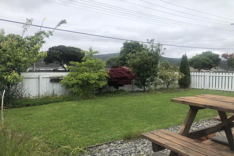 Photo of property in 175 Wainuiomata Road, Wainuiomata, Lower Hutt, 5014