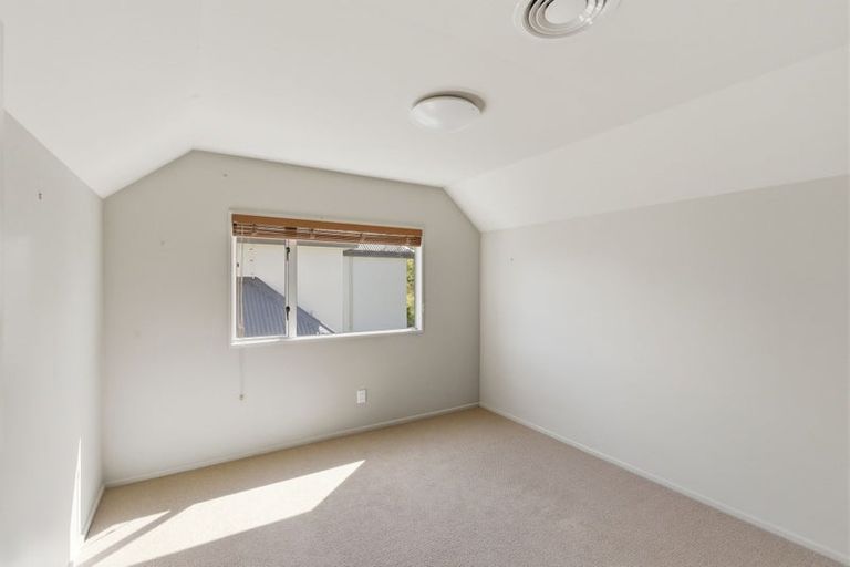 Photo of property in 2 Clissold Street, Merivale, Christchurch, 8014