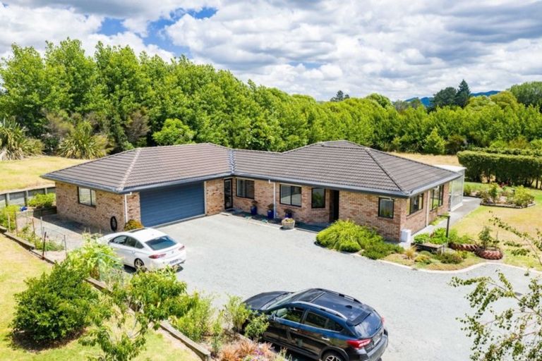 Photo of property in 60 Uretiti Road, Waipu, 0582