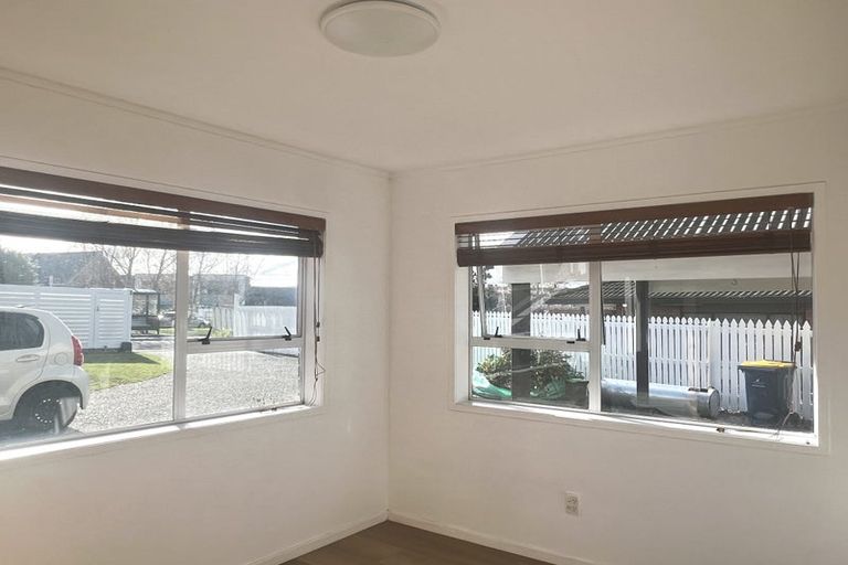 Photo of property in 10 Wiseley Road, Hobsonville, Auckland, 0618