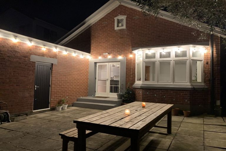 Photo of property in 13 Trevor Terrace, Newtown, Wellington, 6021